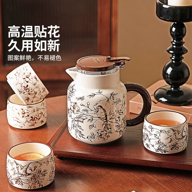 Magpie Teapot & Four-Cup Set